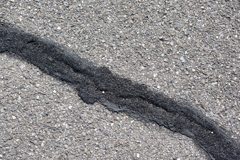 Sealed Asphalt Driveway